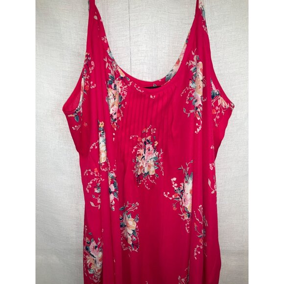 TORRID Women's Red Floral Pintuck Cami size 5X 30/32 - Picture 2 of 7